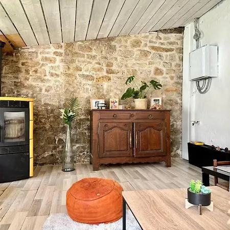 Le Muguet, Maison De Caractere A